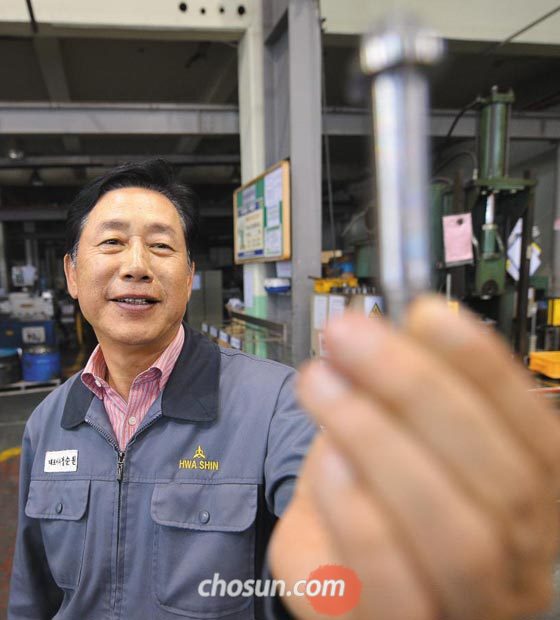 The strongest bolt that has been polished for 53 years ... Supplied to…